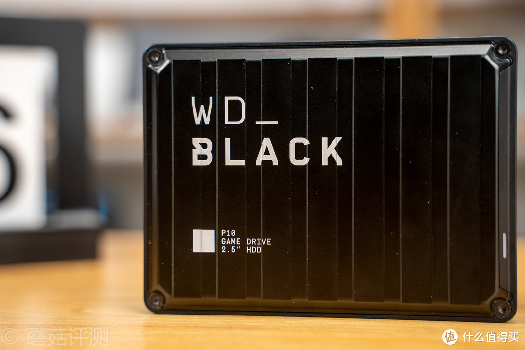 游戏机用户扩容的一个上佳选择、西部数据WD_BLACK P10游戏移动硬盘 评测
