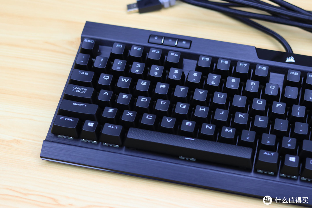 真材实料 变幻无穷 - 海盗船 K70RGB MK.2 机械键盘开箱分享