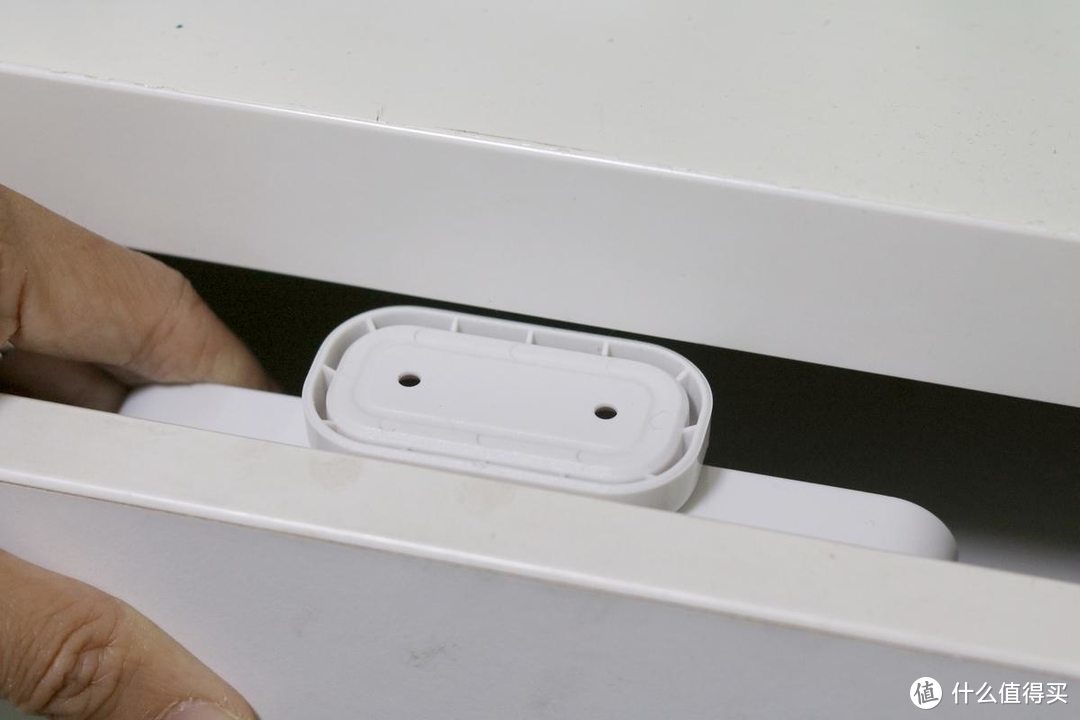 为柜子安装智能锁，原来是这么简单的：易锁宝智能感应柜锁
