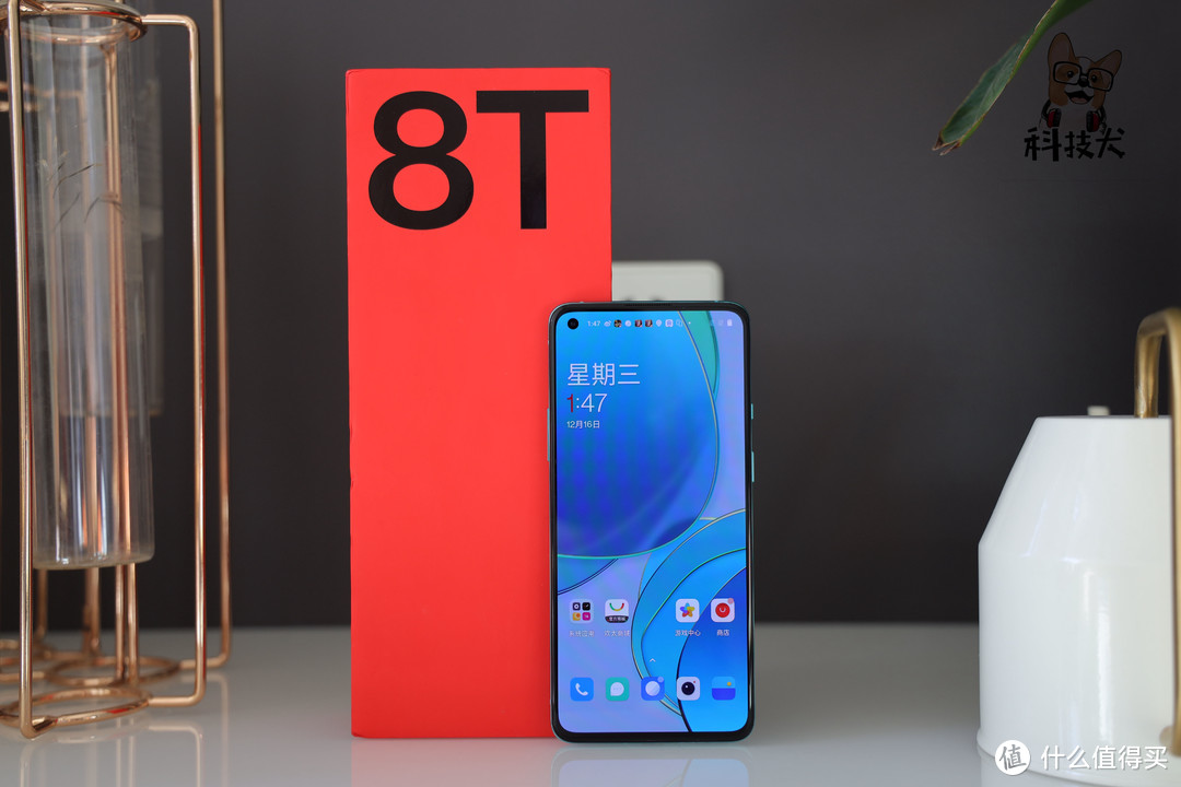 售价差不多，OPPO Reno5 Pro对比一加8T，咋选？