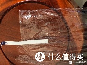 编辑测评团：食物想要够新鲜首先保鲜膜得选好！7款常见保鲜膜/保鲜袋实测，到底哪款最值得买？