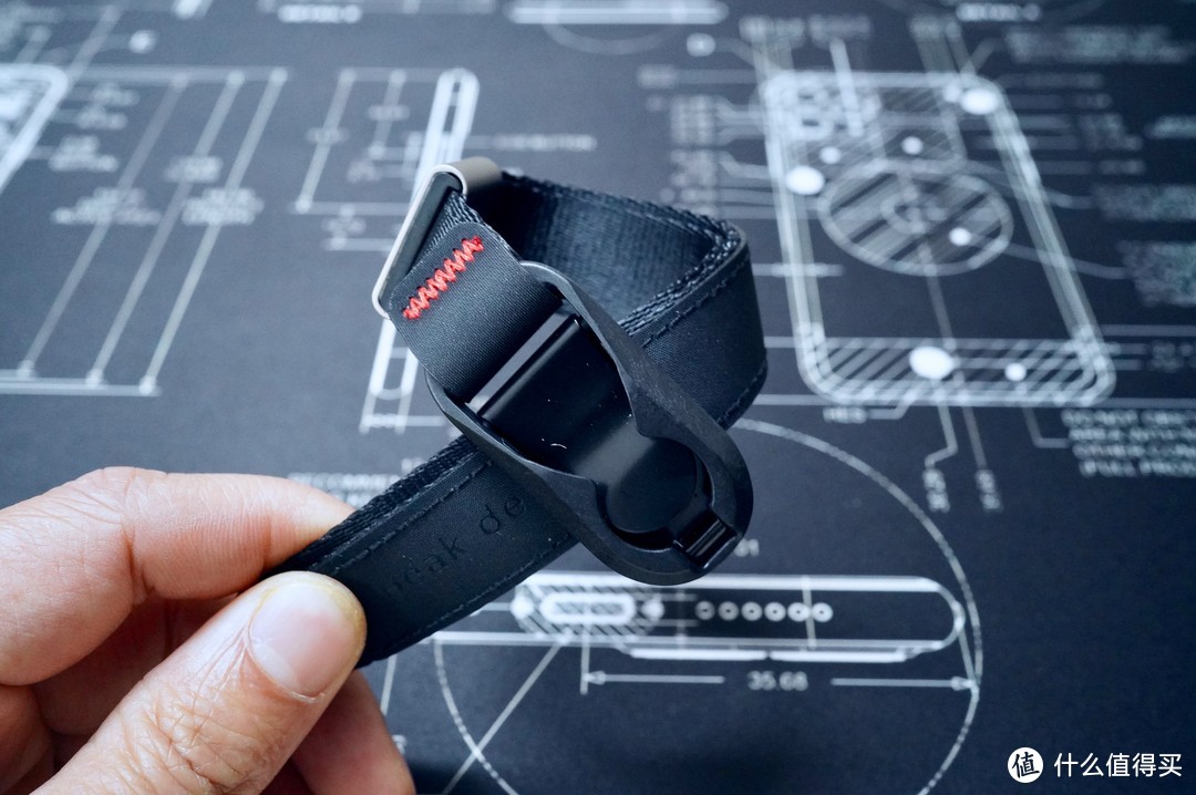 颜值高又实用的相机腕带——Peak design cuff相机腕带开箱体验