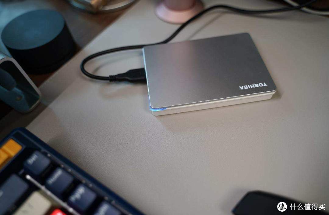 跨平台随身储存盘如何选？东芝 2TB USB3.0 移动硬盘 Flex入手体验