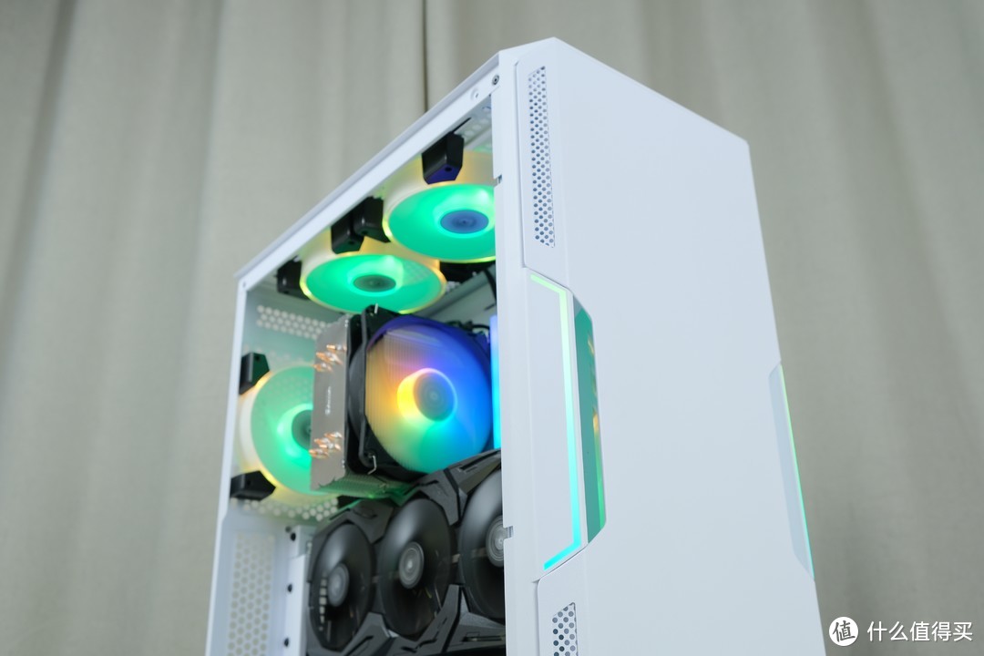 年末“非性价比”装机，i5-10400F+RTX2060+XPG 皓月版上机