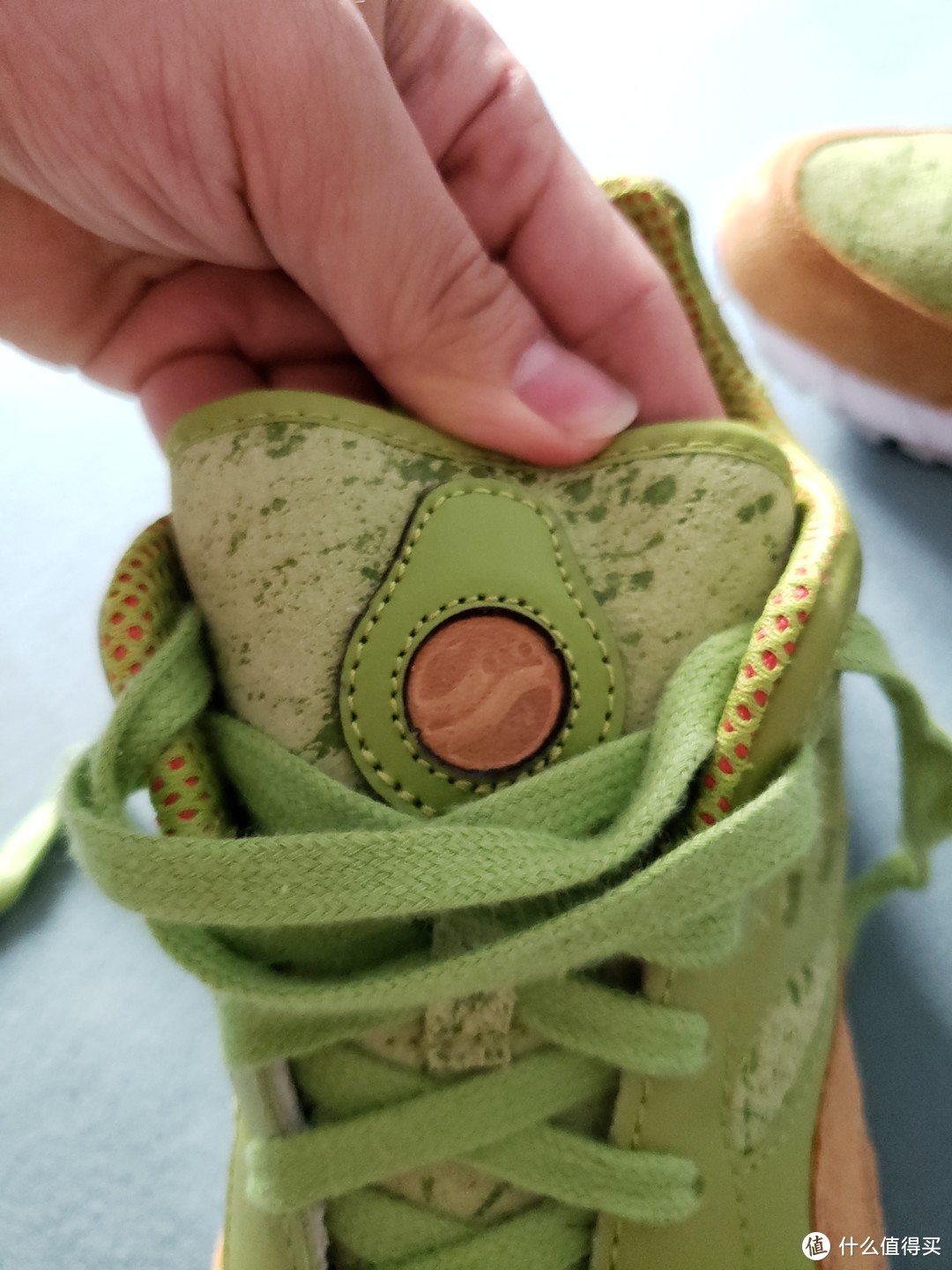 以美食为灵感：Saucony Shadow 6000 “Avocado Toast”