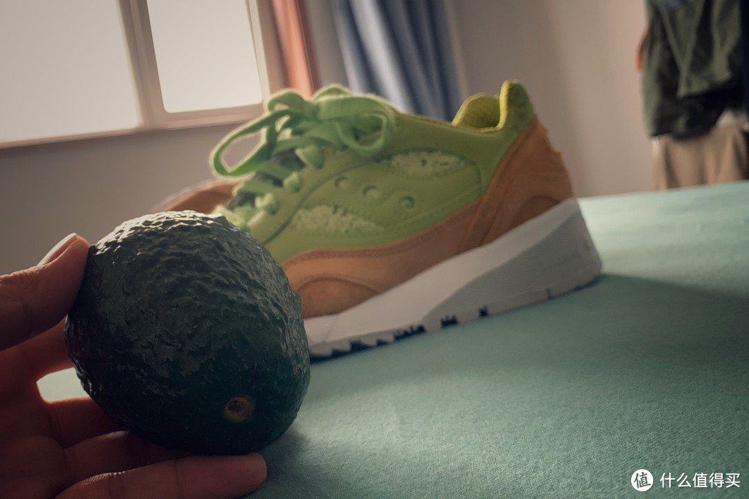 以美食为灵感：Saucony Shadow 6000 “Avocado Toast”