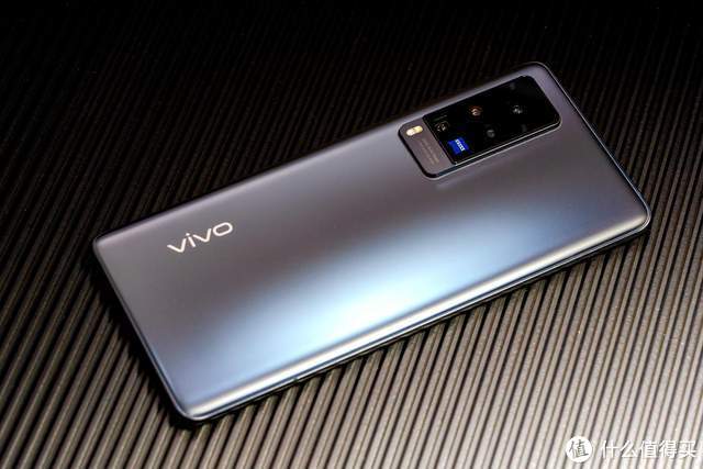 鏡頭的信仰:首款蔡司藍標鏡頭vivo x60 pro開箱上手_安卓手機_什麼