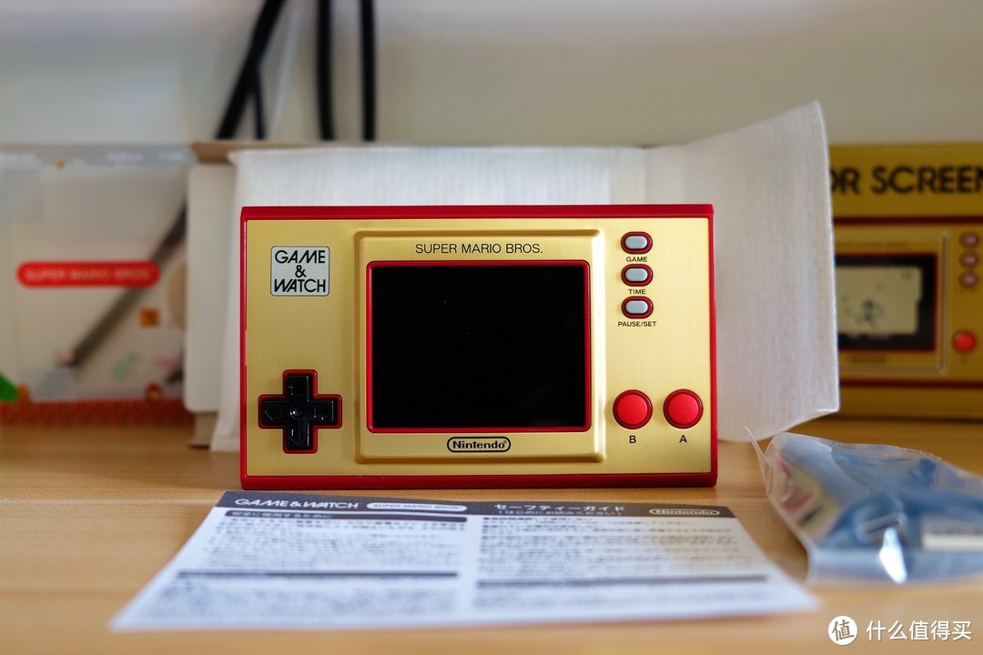 2020最强游戏机！——Nintendo 任天堂 Game&Watch 超级马力欧35周年纪念版