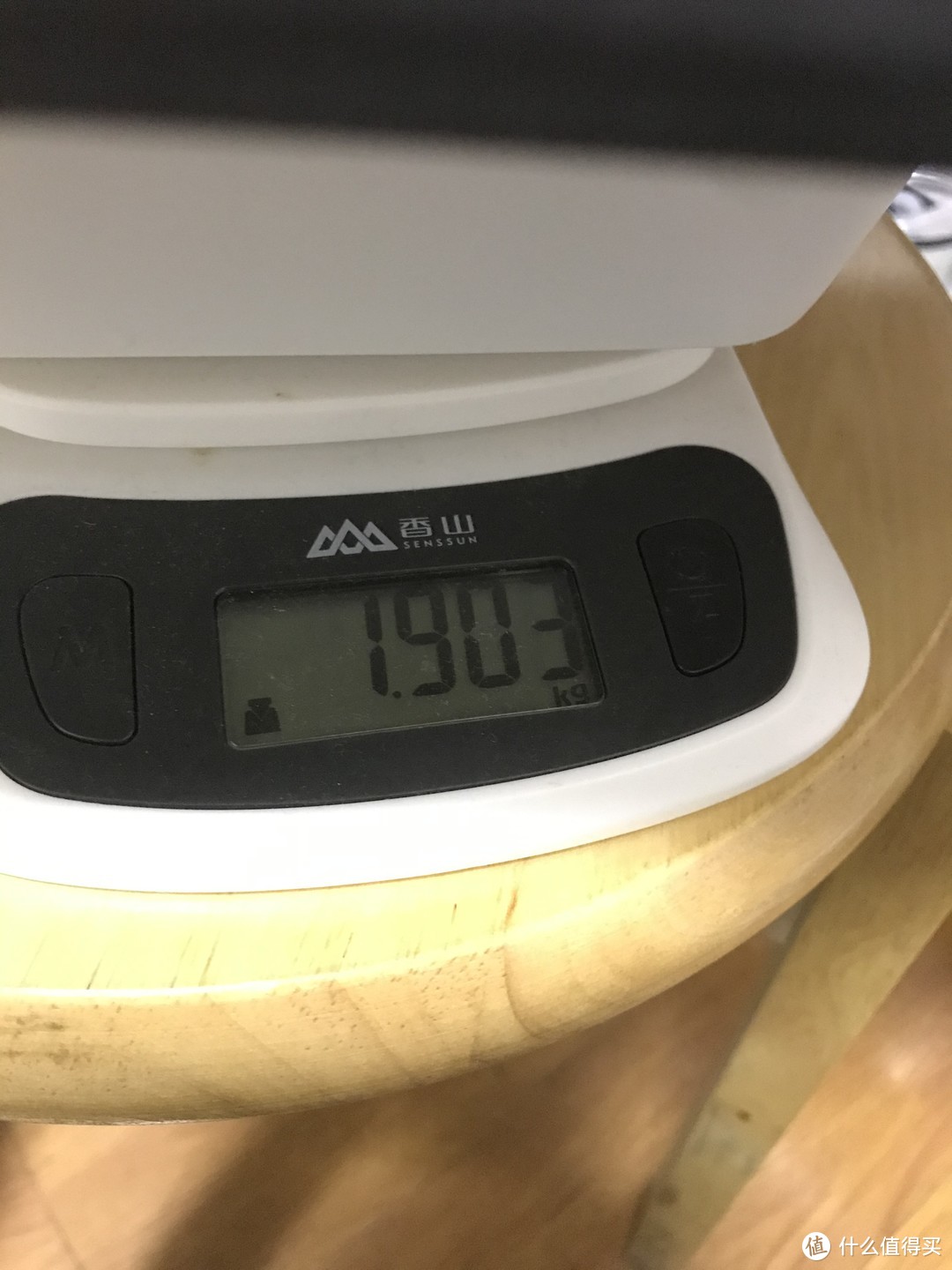 带包装盒1.903kg