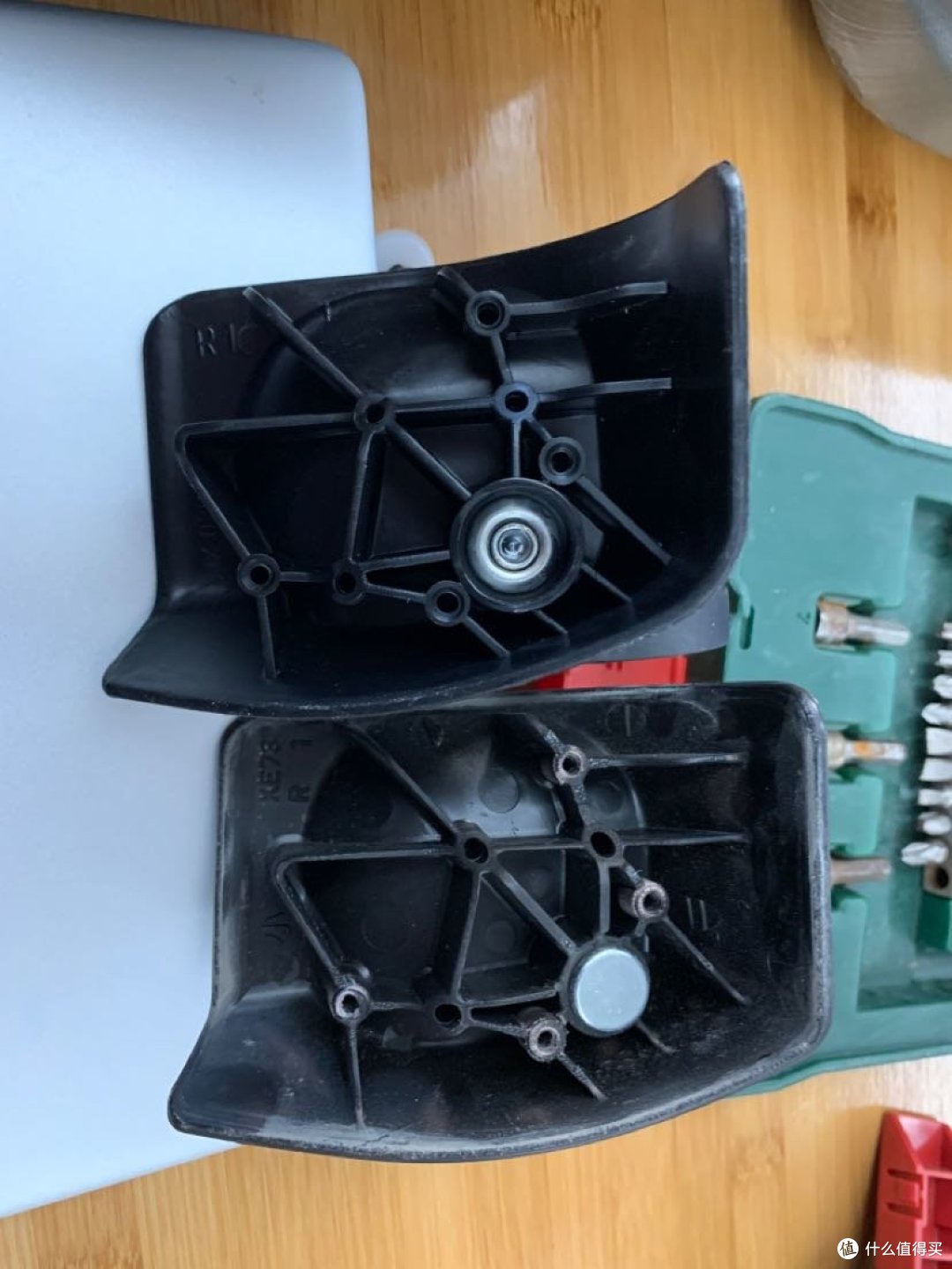 新秀丽samsoniteu9120寸拉杆箱换轮子