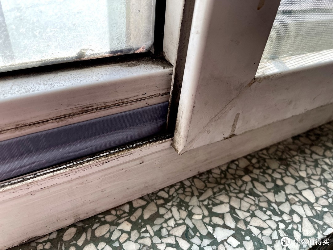 重整旧式推拉窗：不到百元小工具，轻松解决进蚊虫问题