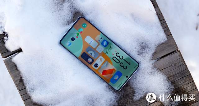 华彩映雪、蔡司遇上vivo：时尚旗舰X60 Pro上手体验