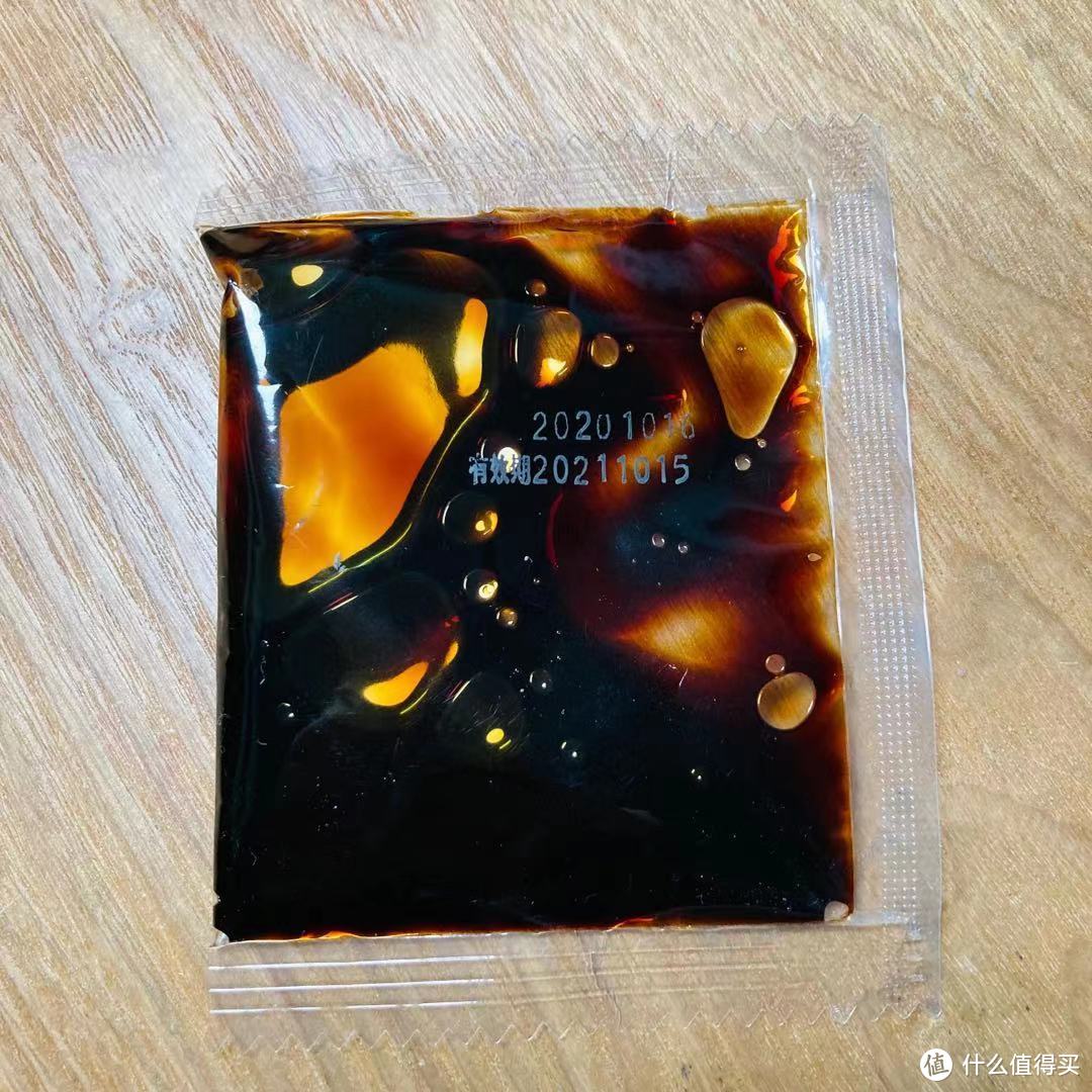 为了搞明白生米是如何煮成熟饭的，我买了一盒自热米饭