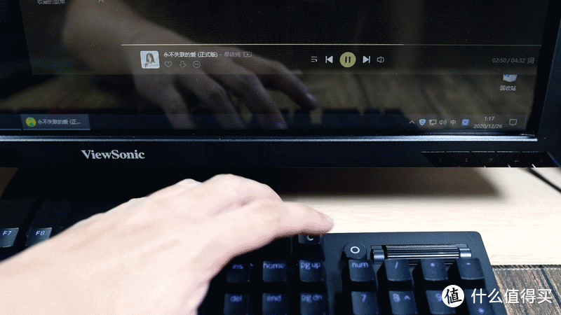黑又亮玩的不亦乐乎-雷蛇黑寡妇蜘蛛V3电竞机械键盘