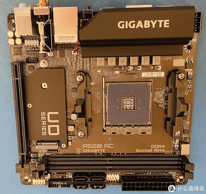 amdyes搞点生产力小机箱首装机迎广肖邦amd4650g