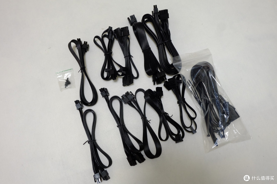 改造老电脑，让它成为一个8盘位的大容量下载存储器