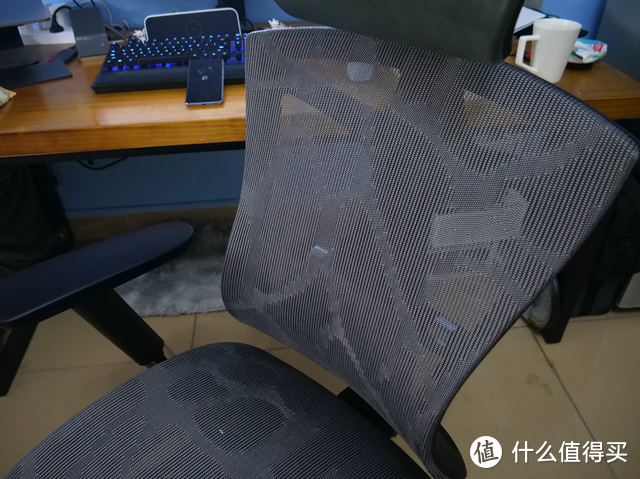 西昊V1旗舰人体工学椅体验：好好保护我们的“老腰”