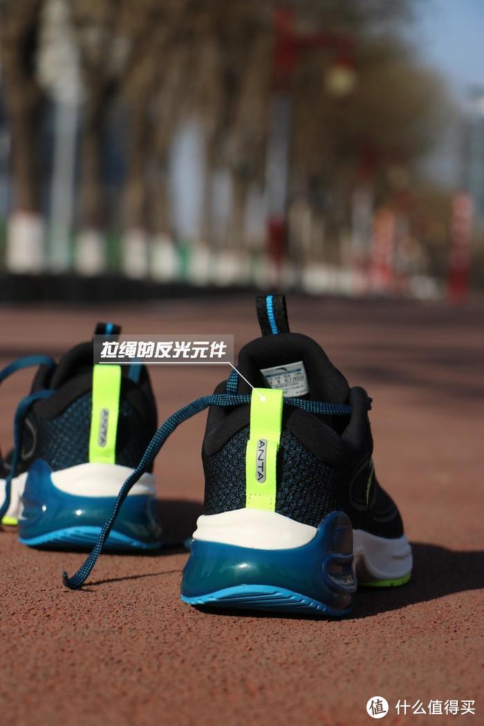 1.8亿大数据，安踏「创」造更懂你的跑鞋