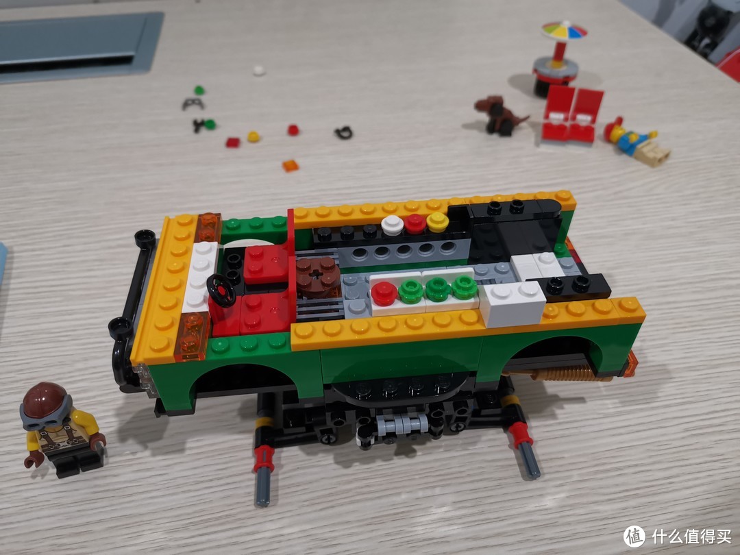 LEGO CREATOR创意3合1系列 巨轮汉堡车 A模式评测