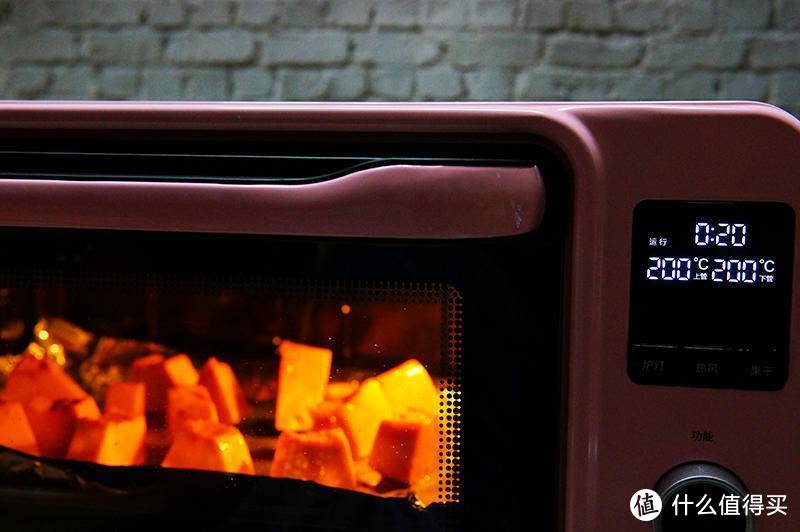 颜值领衔，精准温控：海氏C40电烤箱烘焙体验