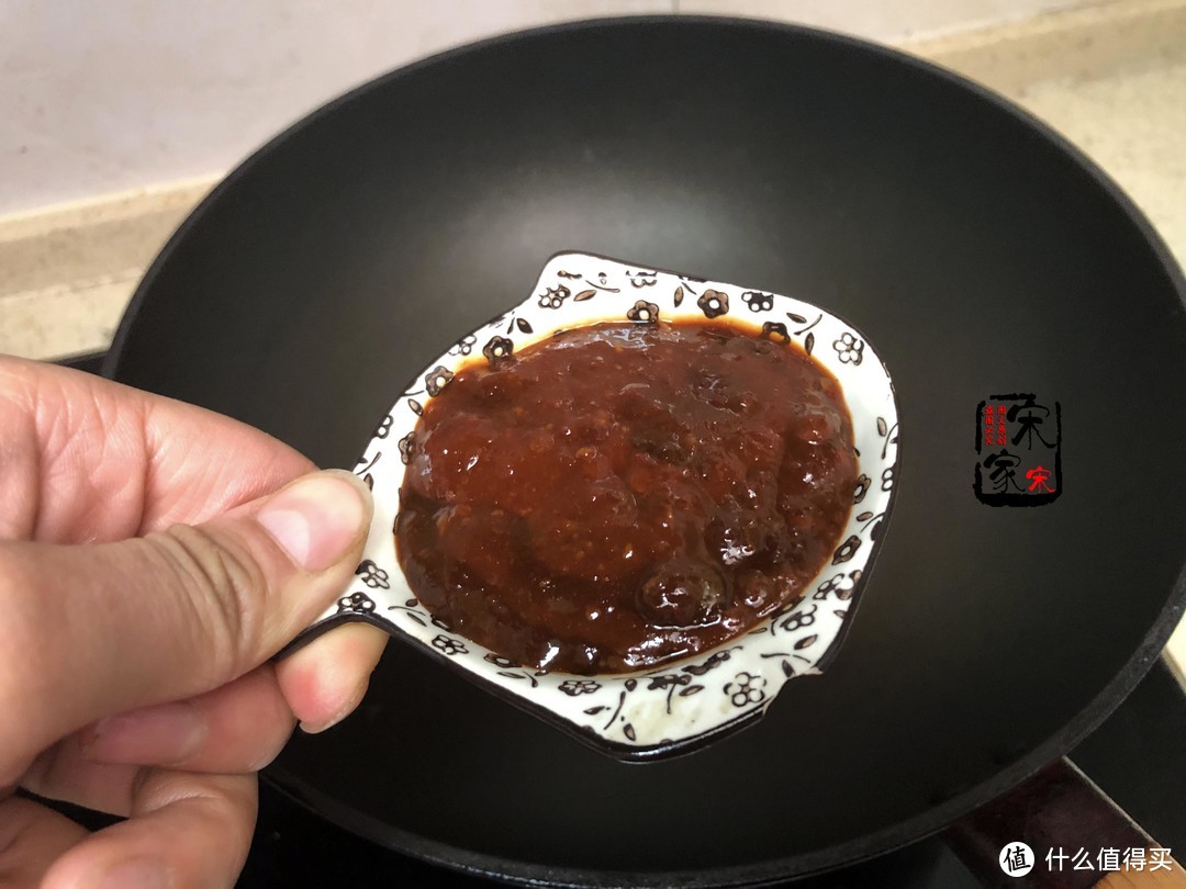 爱吃烤冷面，这份酱料要收藏，5种调料就搞定，味道比买的还好