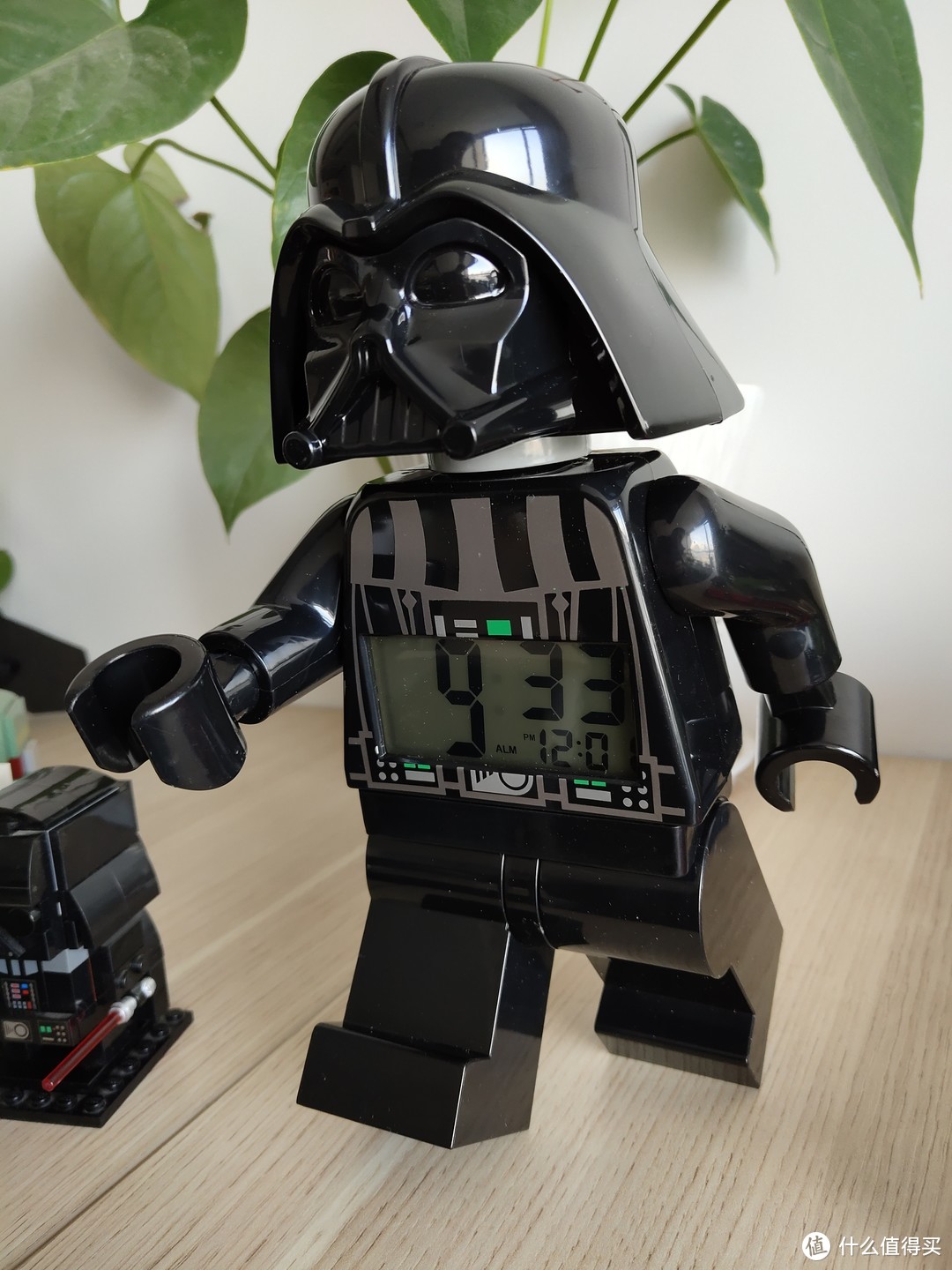 好看又实用的摆件——LEGO 乐高 星球大战 黑武士达斯·维达闹钟