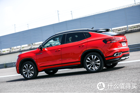 2020下半年月均销量前三的轿跑SUV，这三辆必须有姓名