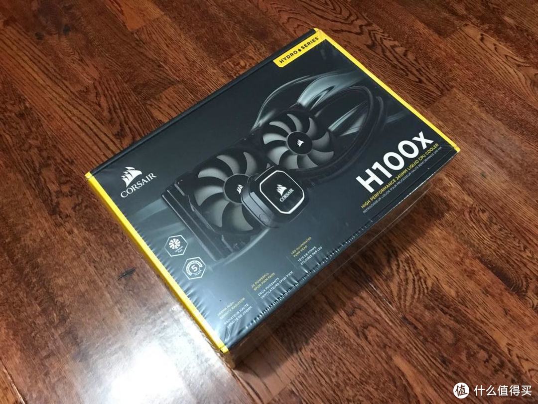 换了一个纯白光的水冷——海盗船H100X水冷开箱