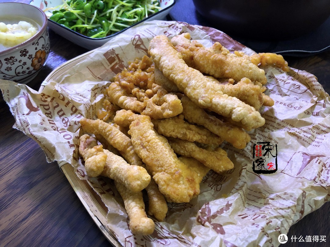 大表哥总来蹭饭，晚餐刚做好，老公又发圈嘚瑟，我：吃完饭再发