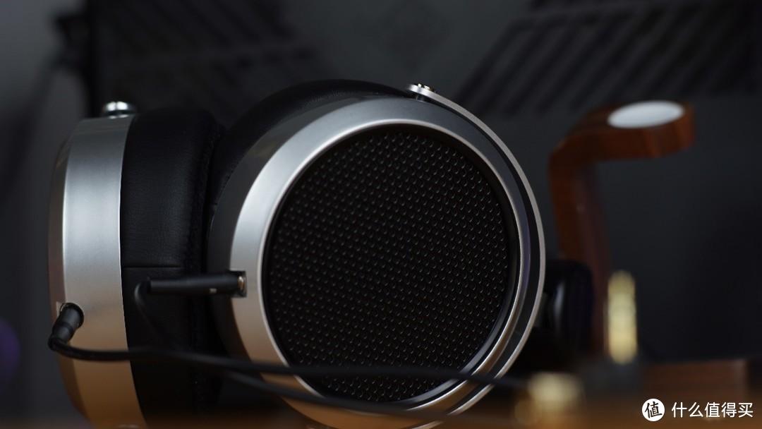 HIFIMAN HE400se——音质出众，全身细节