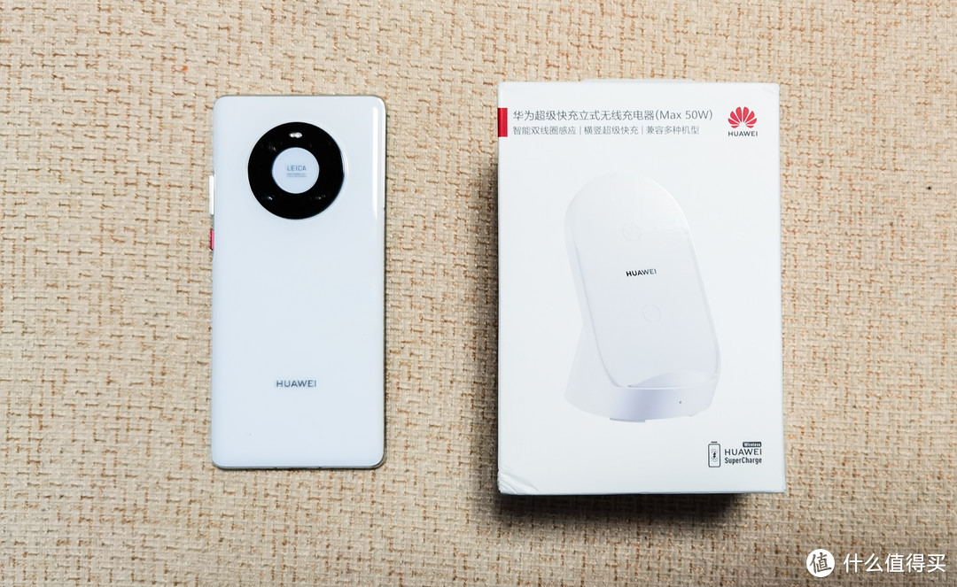 华为Mate40 pro 绿边实拍+开箱+送老婆必买配件评测：这两个299的官方配件相互冲突？！