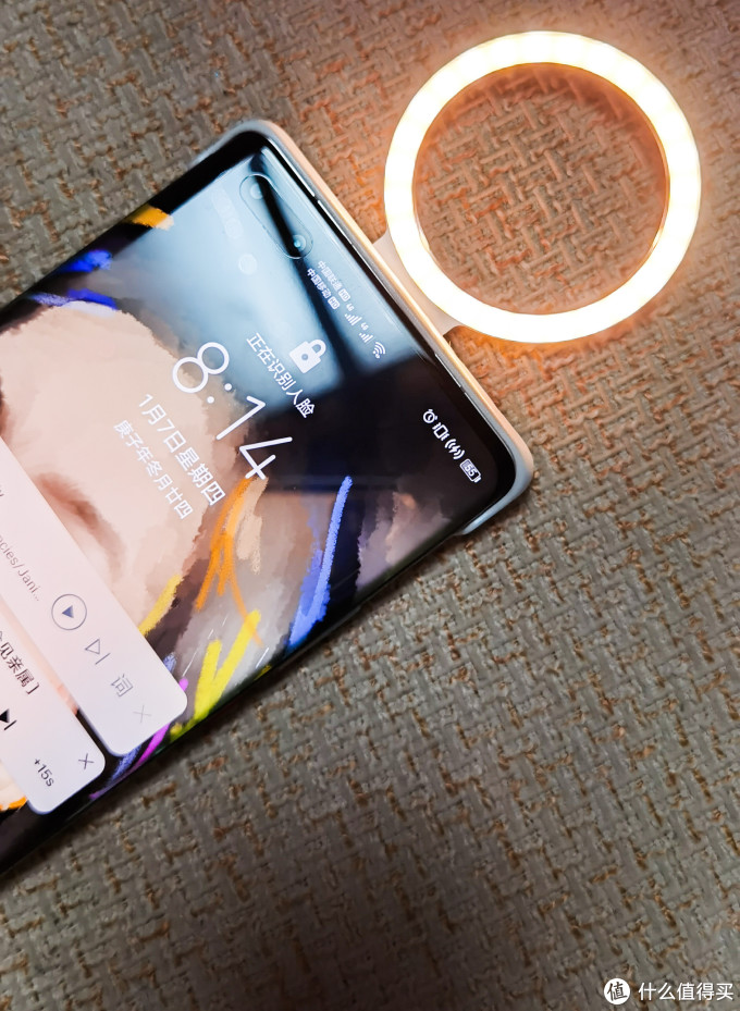 华为mate40 pro 绿边实拍 开箱 送老婆必买配件评测:这两个299的官方