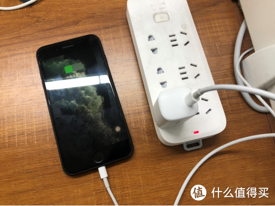 果粉新宠，飞利浦Nano PD20W快充头，iPhone8-12全系快充匹配