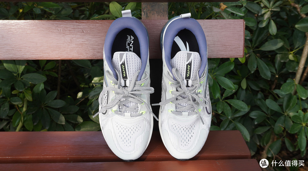 健康跑步需要科学减震，安踏X咕咚创跑鞋尝鲜分享