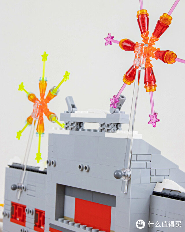 lego 80106「年的故事」,80107「新春灯会」用鞭炮吓跑年兽,张灯结彩