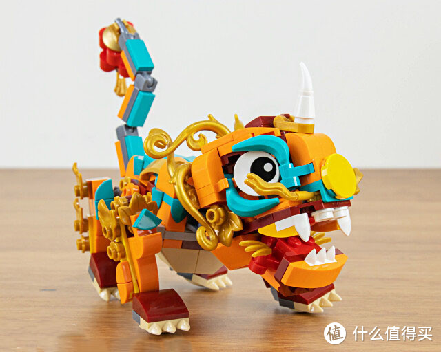 lego 80106「年的故事」,80107「新春灯会」用鞭炮吓跑年兽,张灯结彩