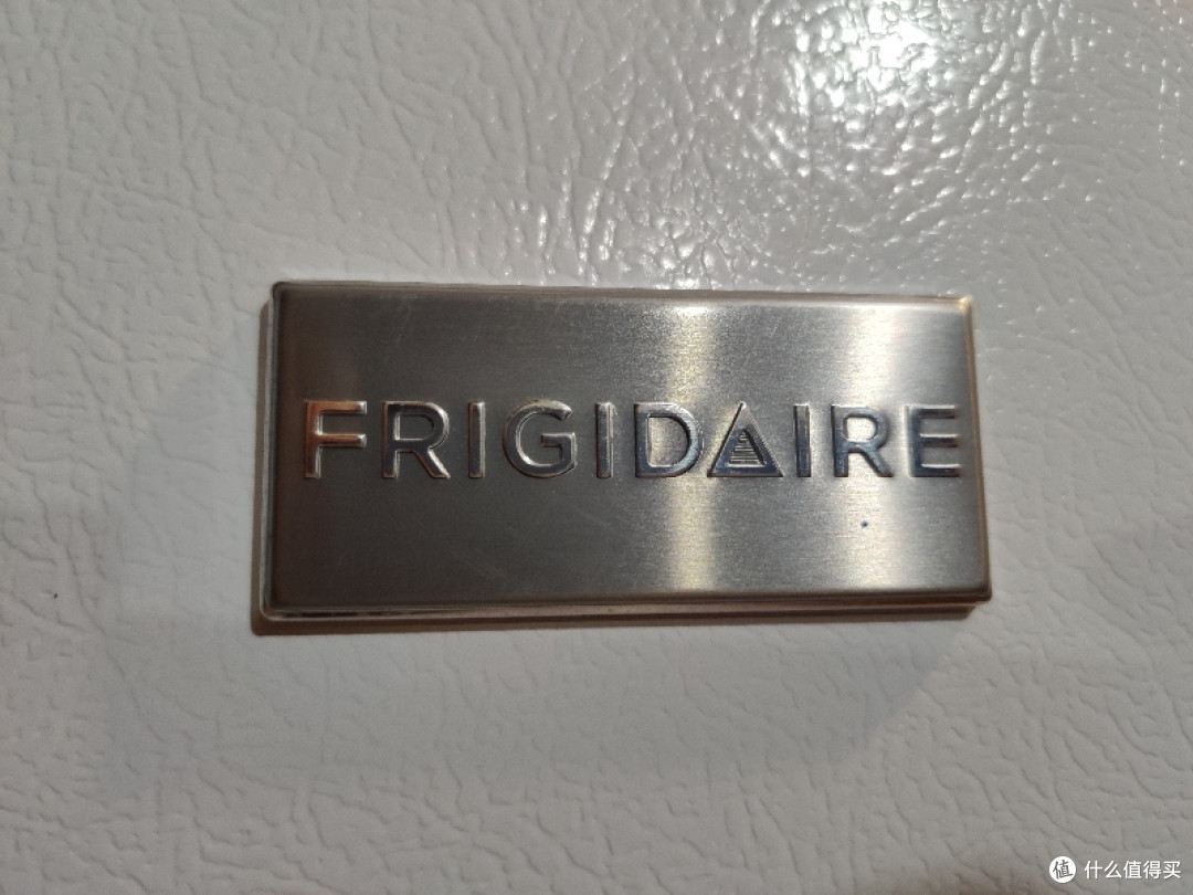 淘了一台上世纪80年代风格的冰箱 双门冰箱 什么值得买
