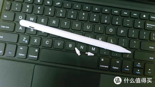 iPad 年货好物：触控键盘很灵敏，SMORSS一体式iPad键盘套装开箱