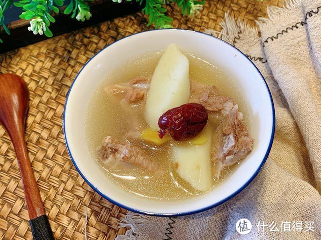 冬天多给家人喝这汤，荤素搭配，驱寒暖胃养人，不懂吃太可惜了。