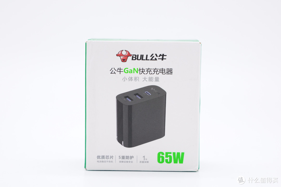 拆解报告：BULL公牛65W 2A1C氮化镓充电器