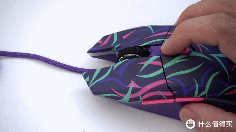 达尔优EM910荆棘版轻量化游戏鼠标体验：兼顾了手感与操纵感