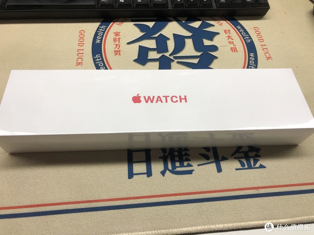 晒单之苹果iwatch s6，大红色年货开箱