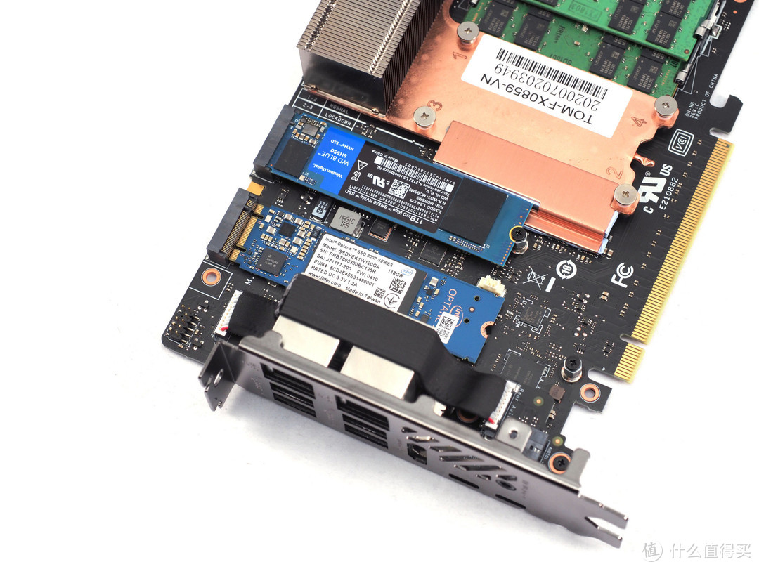 Intel原厂主机？Intel原厂显卡？！——迟到一年的Intel NUC9装机