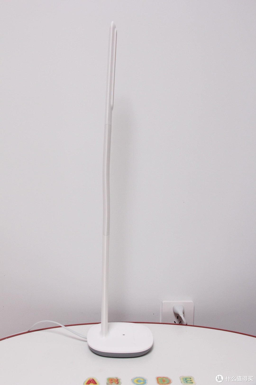 功能强、设计美、性价比高——米家飞利浦台灯3
