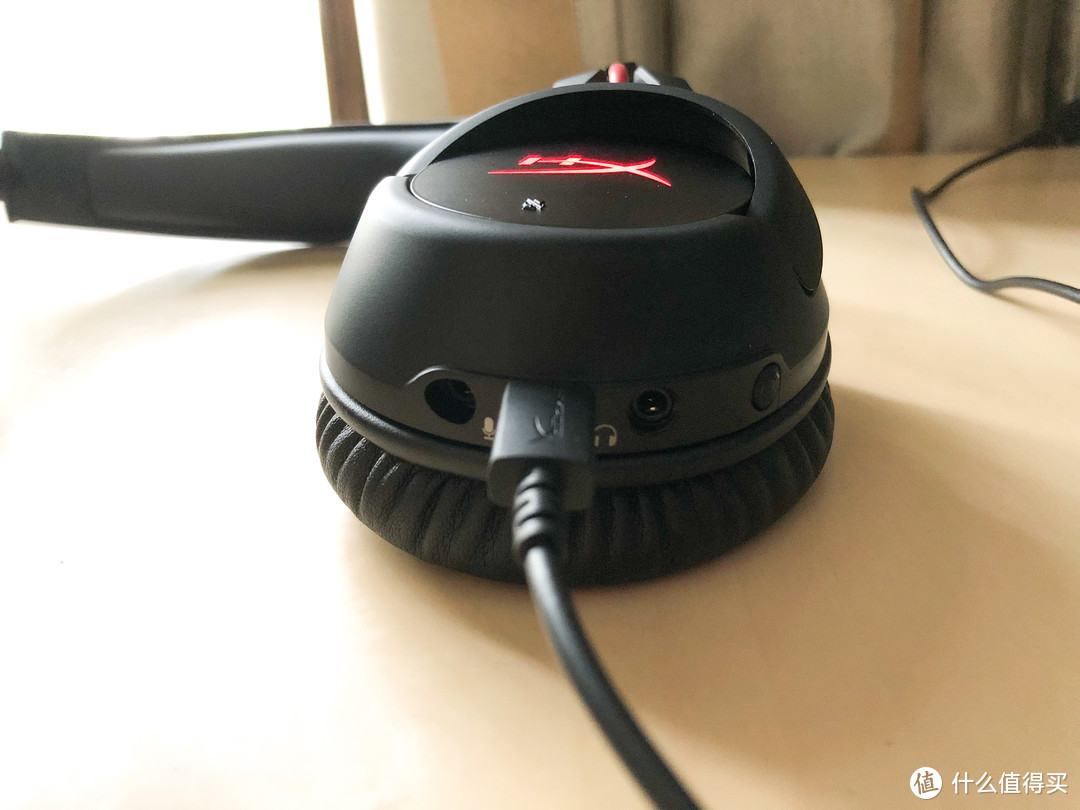 HyperX Cloud Flight 2.4G无线耳机使用体验