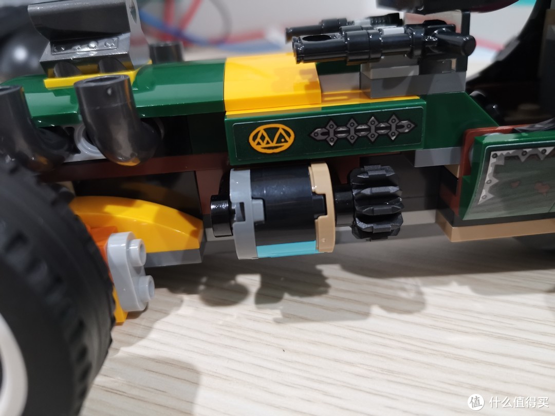 LEGO HIDDEN SIDE系列 70434 超自然赛车 评测