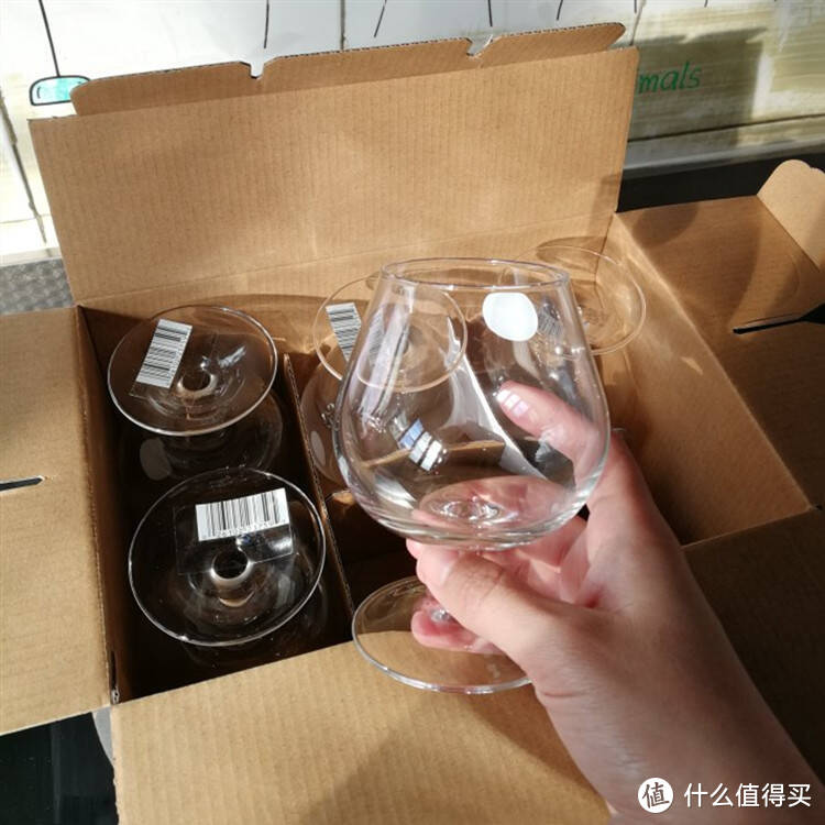 乐美雅红酒杯评测，浪漫氛围助力之选