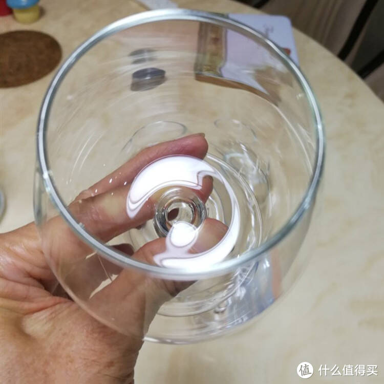 乐美雅红酒杯评测，浪漫氛围助力之选