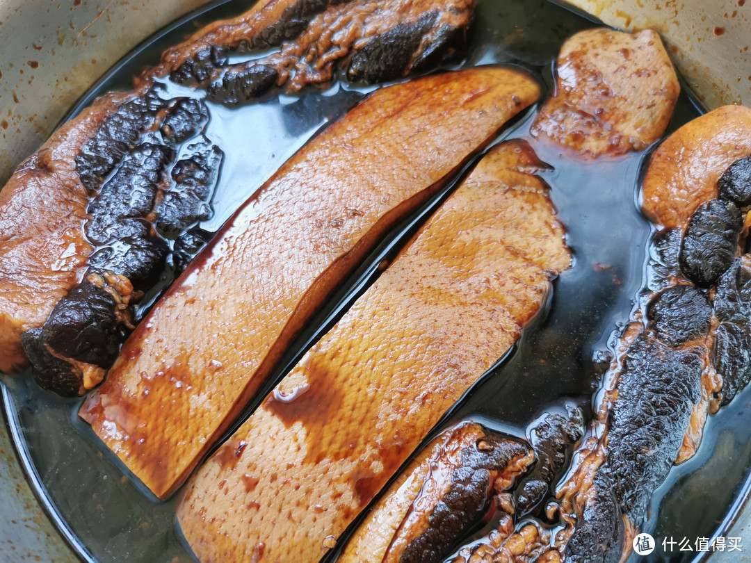 比腊肉好吃的酱油肉，简单两步就完成，无需烟熏，晶莹剔透不油腻