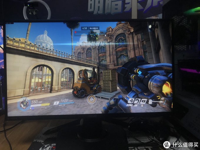 强劲参数 FPS玩家玩具 VG258QM